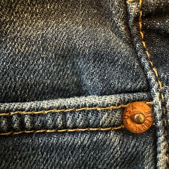 Re/Done Originals High Rise Ankle Crop
Dark Wash Button Fly 25 - Picture 7 of 12